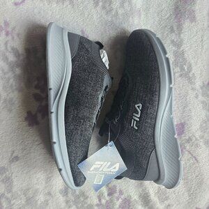 Fila Men's Running Slip On Gray Athletic Sneakers - Memory Skyway Size 8
